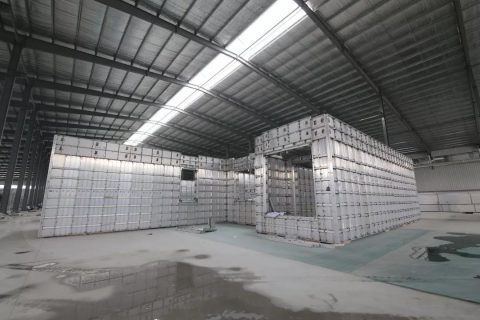 庄闲和游戏铝模贴心服务获真情，优质产品得锦旗