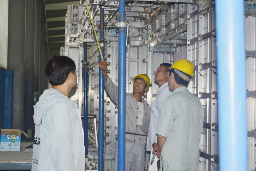 恭贺庄闲和游戏铝模板房山项目顺利通过出厂验收!